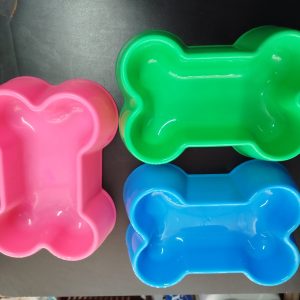 Comederos con forma de hueso