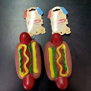 Juguete en forma de hot dog con mostaza